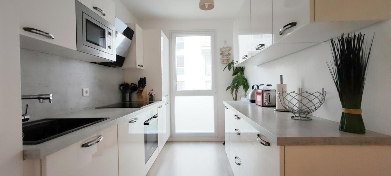 Chic Apart With Parking Near Paris Apartment Epinay-sur-Seine Bagian luar foto